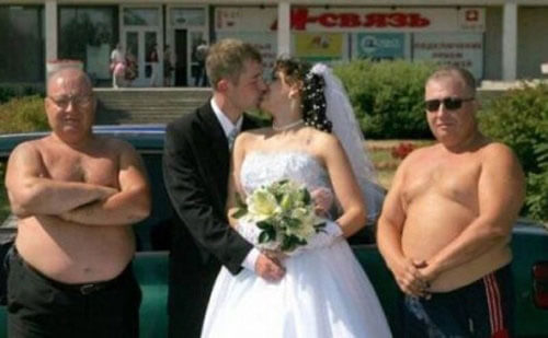 the most hilarious wedding photos ever 3