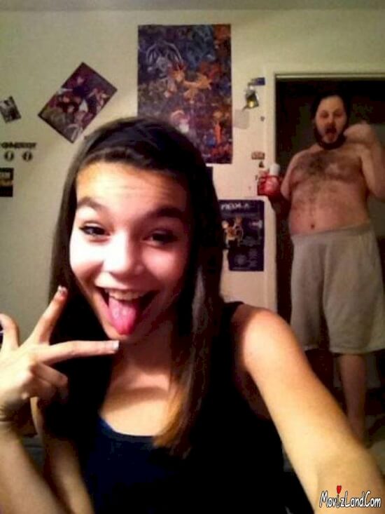 greatest dad photobombs ever 10