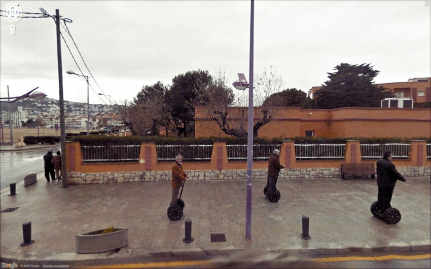 hilarious images caught on google maps street view 11