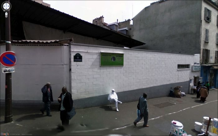 hilarious-images-caught-on-google-maps-street-view-4