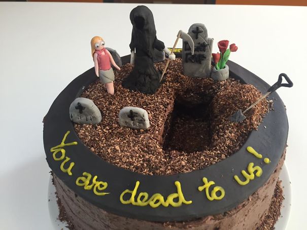 Hilarious Farewell Cakes Employees have Received Last Day ...
