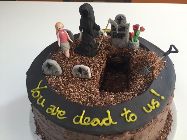 hilarious farewell cakes 21