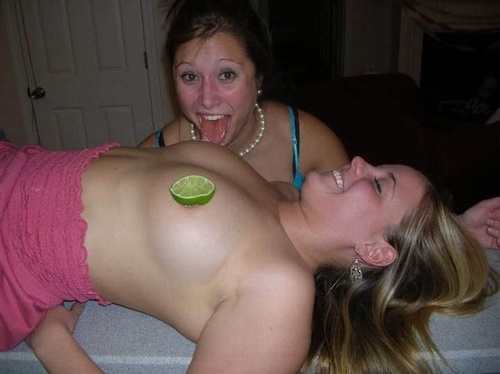 drunk girls party hard 11