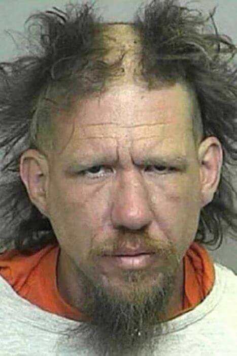 Horrendous Mugshot Hairdos 19